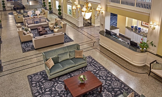 Staunton Hotel | Hotel 24 South