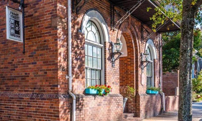 Wilmington Historic District Hotel | Hotel ∙ 4 huéspedes