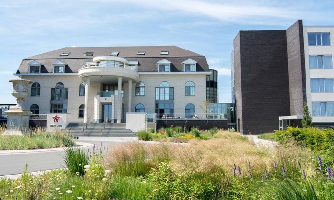 Middelkerke Hotel | Hotel Acropolis " Op het sportiefste park van de kust "