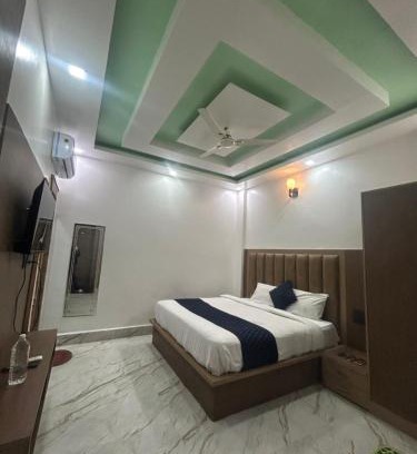 Mathura Hotel | Hotel AG Parkland Near Krishna Janambhoomi