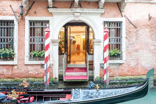 Castello Hotel | Hotel Ai Reali - Small Luxury Hotels of the World