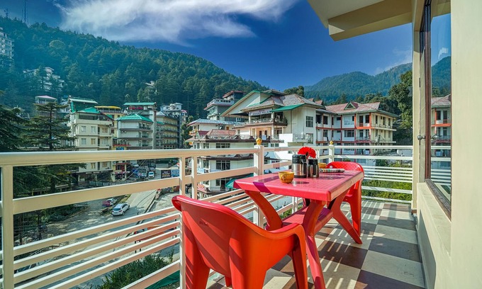 Dharamshala Hotel | Hotel AK Continental