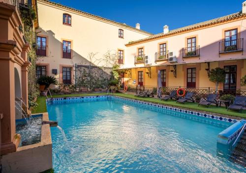 Carmona Hotel | Hotel Alcázar de la Reina