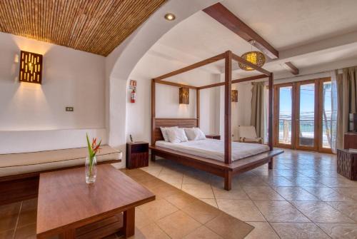 San Juan del Sur Hotel | Hotel Alcazar