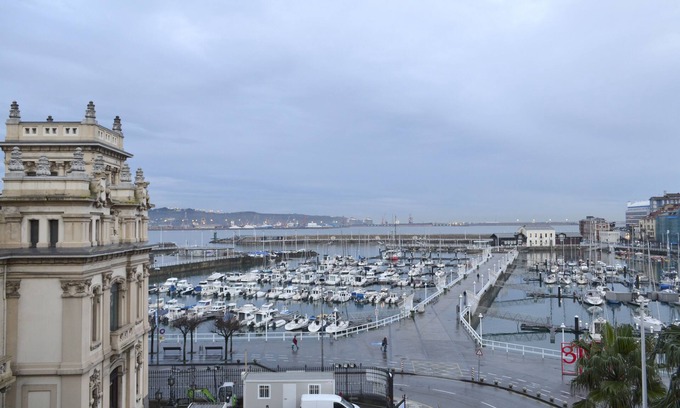 Centro de la ciudad de Gijón Hotel | Hotel Alda El Pasaje