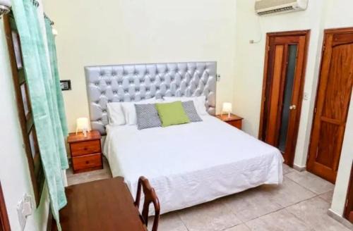 Zona Colonial Hotel | Hotel Aluge