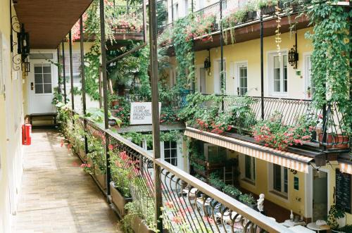 Neubau Hotel | Hotel Am Brillantengrund