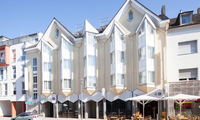 Rhein-Erft-Kreis District Hotel | Hotel am Stern