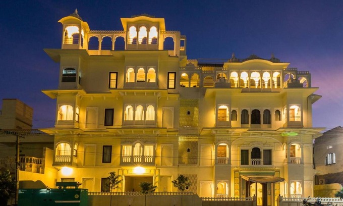 Shavri Colony Hotel | Hotel Amar Kothi