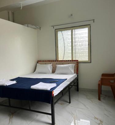 Daulatabad Hotel | Hotel Amardeep Residency