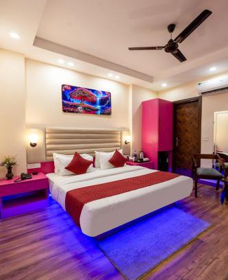 Kaushambi Hotel | Hotel Angel Pink The Premium Rooms at Kaushambi