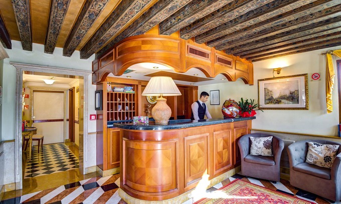 Santa Croce Hotel | Hotel Antiche Figure