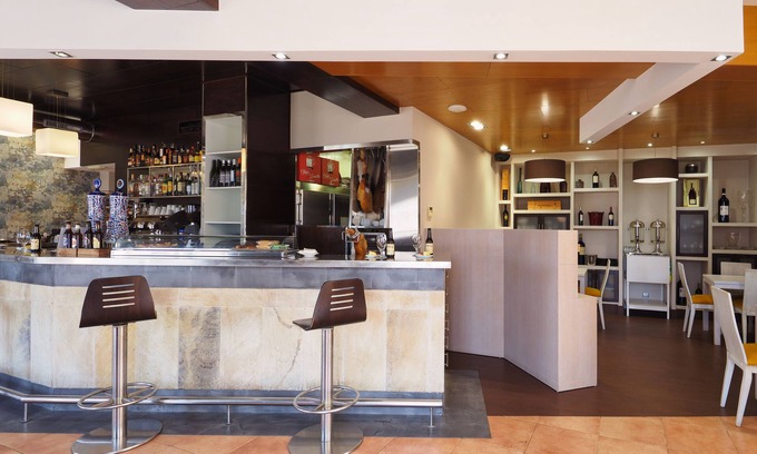 Pontevedra Hotel | Hotel Apartamentos Dabarca