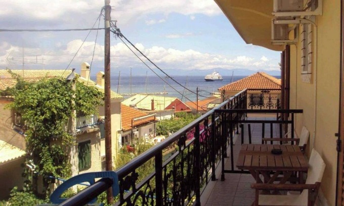 Gaios Apartamento | Apartahotel "Lefkas" con vistas al mar, jardín y Wi-Fi