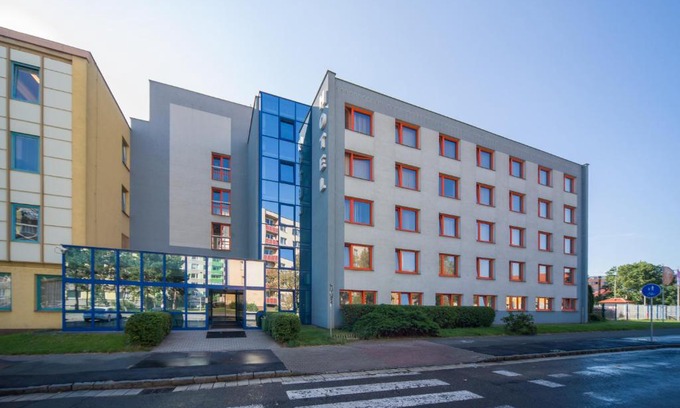 Pardubice Hotel | Hotel Arnost Garni