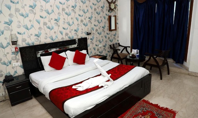 Noida Casa | Hotel Ashray Noida