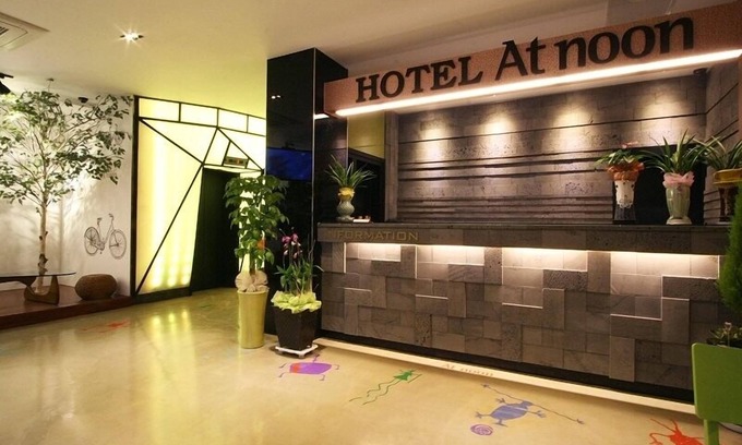 Yeon-dong Hotel | Hotel At noon