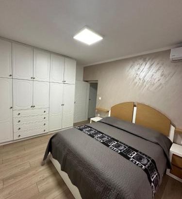 Qender Apartamento | Hotel BAAA 1