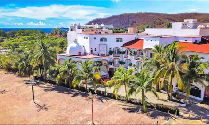 Playa Chahué Hotel | Hotel Bahía Huatulco