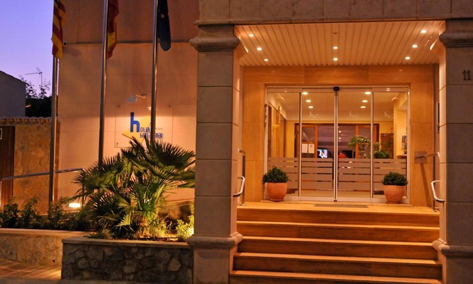 Es Pelats Hotel | Hotel Bella Mar