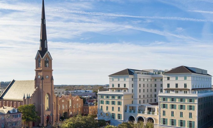 Downtown Charleston Hotel | Hotel Bennett Charleston