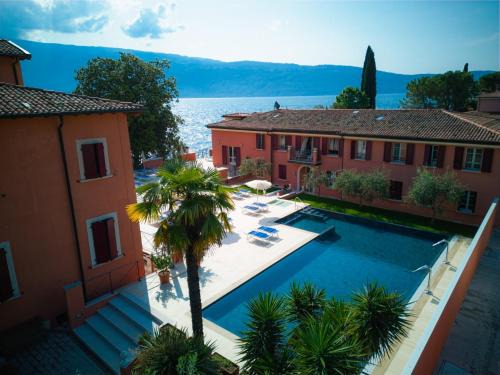 Bogliaco Hotel | Hotel Bogliaco