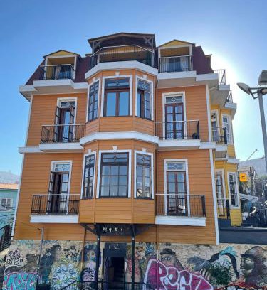 Cerro Alegre Hotel | Hotel Boutique Casa Vander