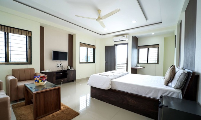 Pimpri - Chinchwad Hotel | Hotel Bramha Inn