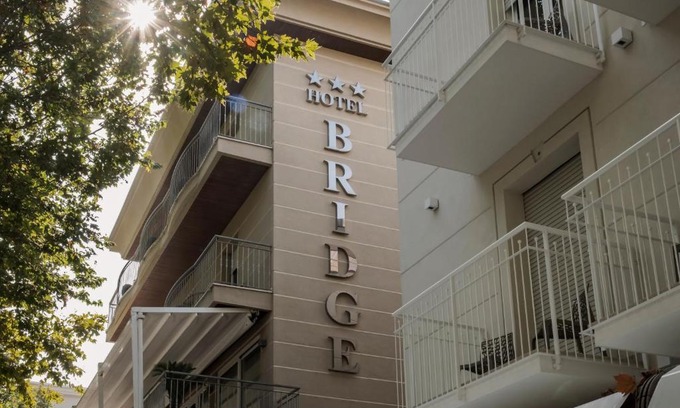 Marina Centro Hotel | Hotel Bridge