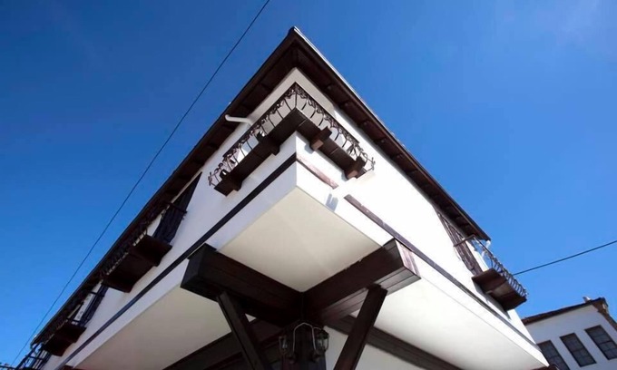 Korce Casa | Hotel Bujtina e Bardhe