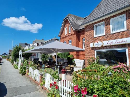 Wenningstedt-Braderup Hotel | Hotel-Cafe-Lindow