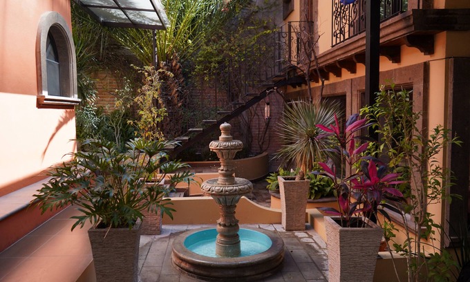 Zona Centro Hotel | Hotel Casa Don Quijote