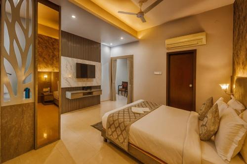Varanasi Casa | Hotel Char Dham Inn