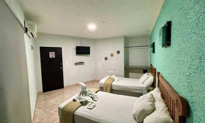 Centro de Cancún Hotel | Hotel Chi Ibal Hu Cancun
