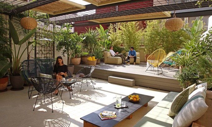 El Raval Hotel | Hotel Chic&basic Lemon Barcelona