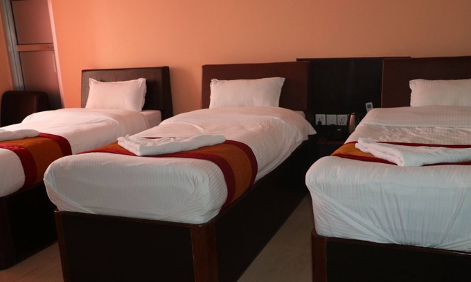 Devachuli Hotel | Hotel Chris