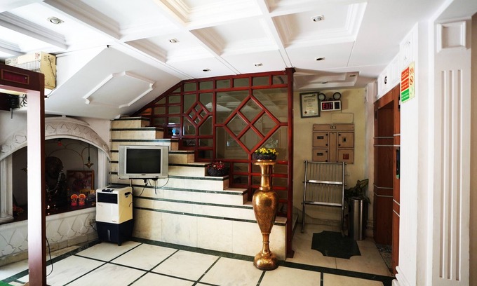 Karol Bagh Hotel | Hotel Classic
