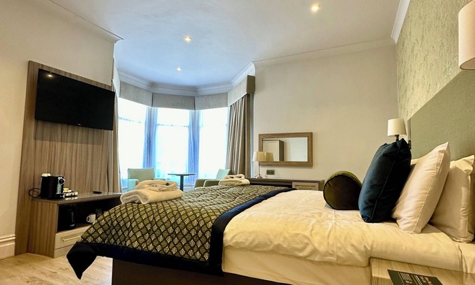 Felixstowe Hotel | Hotel Coco