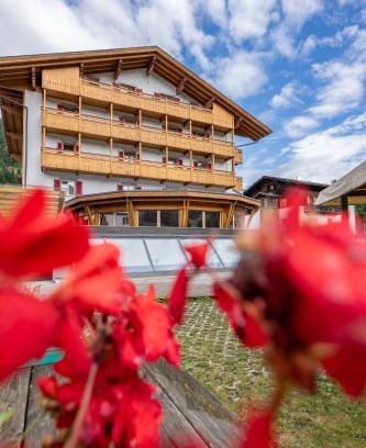 San Giovanni di Fassa Hotel | Hotel Crepei