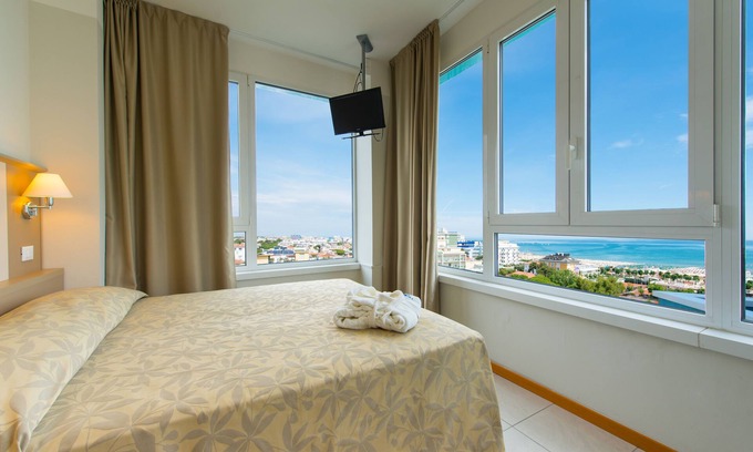 Riccione Hotel | Hotel Cristallo Riccione
