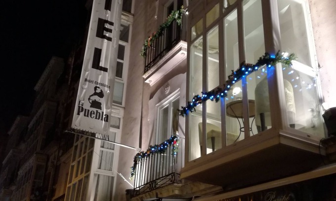 Burgos Casa | Hotel Cuéntame La Puebla