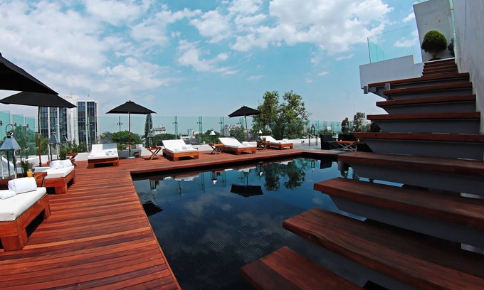 Lafayette Hotel | Hotel Demetria