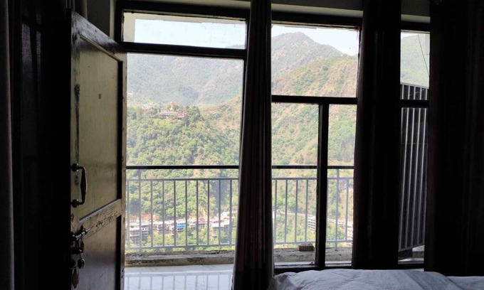 Bullawala Hotel | Hotel Dev Palace Kempty