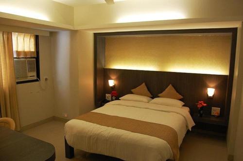 Vashi Casa | Hotel DhanGuru