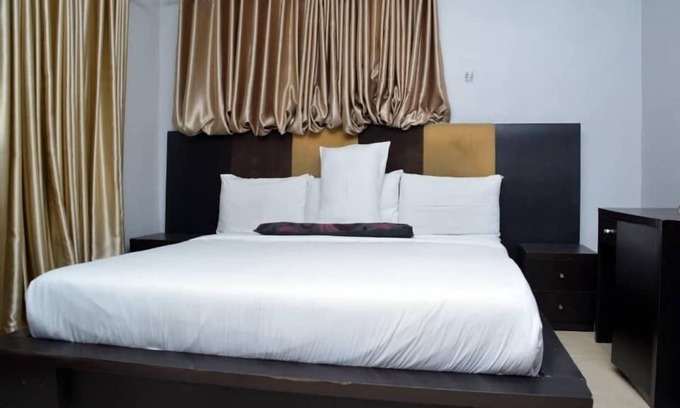 Surulere Hotel | Hotel Di Elegante