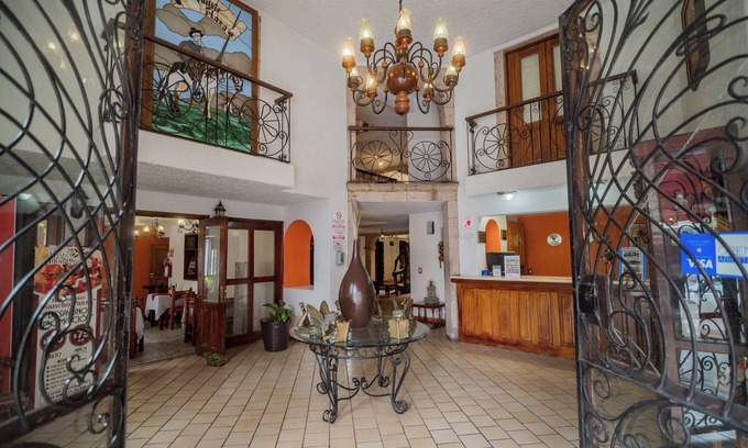 Centro de Guadalajara Hotel | Hotel Don Quijote Plaza