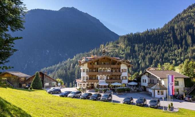 Finkenberg Hotel | Hotel Dornauhof