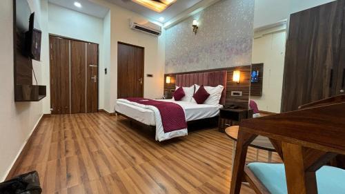 Vaishali Nagar Hotel | Hotel Down Town