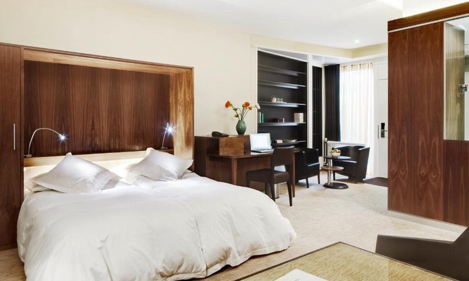 Clara Hotel | Hotel du Commerce