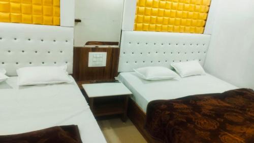 Ujjain Apartamento | Hotel ECOSIA Private Room's And Restaurants
